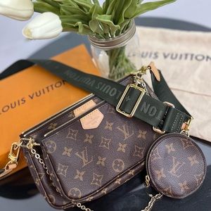 SOLD🖤$2300 Louis Vuitton Multi Pochette Accessories in Khaki. (Green) Like new!